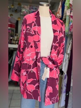 VENUS Pink & Burgundy Floral Blazer